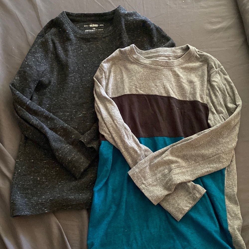 Two! Boys super soft size small long sleeve tees